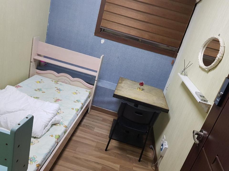 Hotel Backpackers' House Pusan Exteriér fotografie